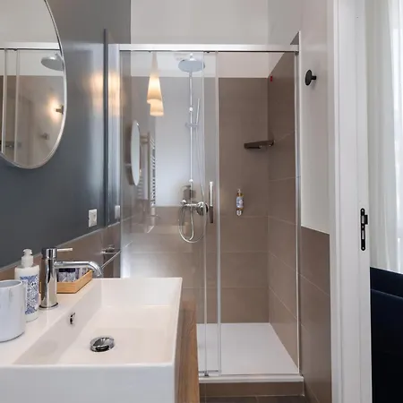 Charme 308 招待所 4*