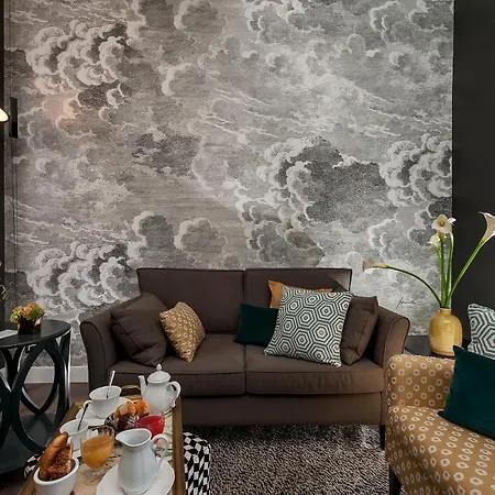 Charme 308 Roma
