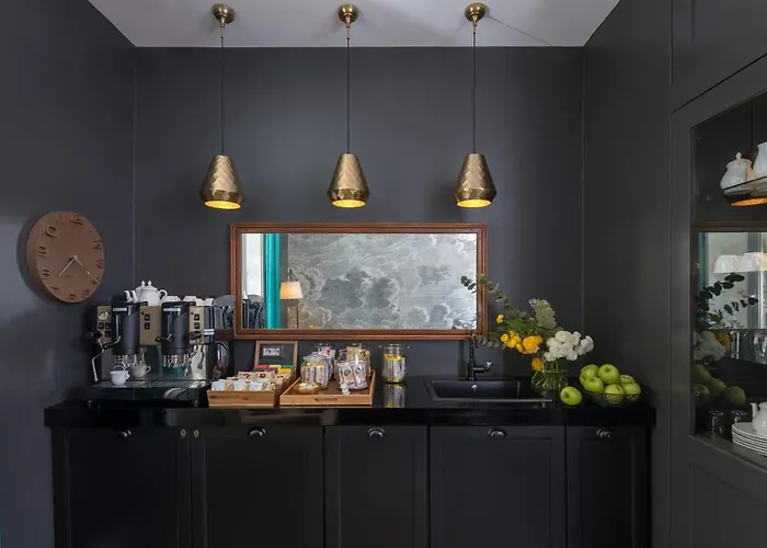 Charme 308 בית הארחה 4*